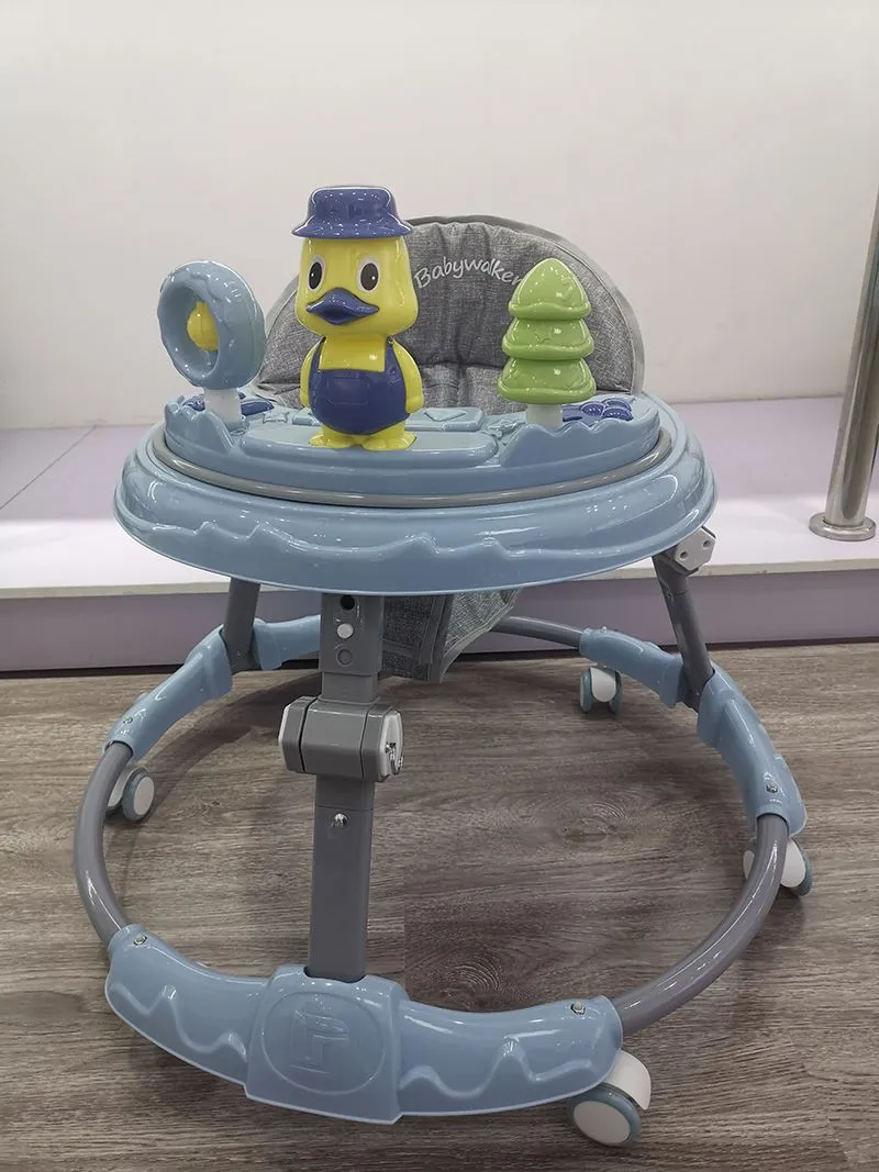 Taug kev cov khoom ua si zoo tshaj plaws rau 1 xyoos