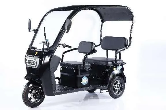 Hluav taws xob peb lub log tsheb kauj vab